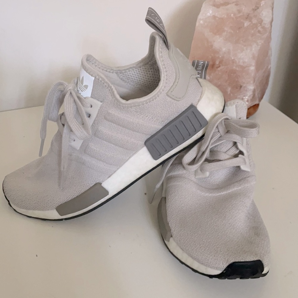 NMD R1